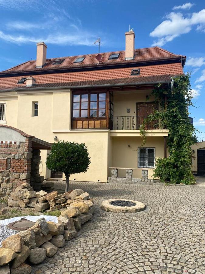 Vila Lucia - Apartman 1 Plzen Exterior photo